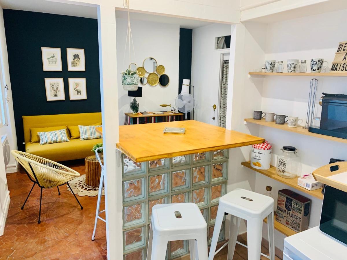Ferienwohnung Un Petit Cocon En Plein Centre De Marseilles Exterior foto