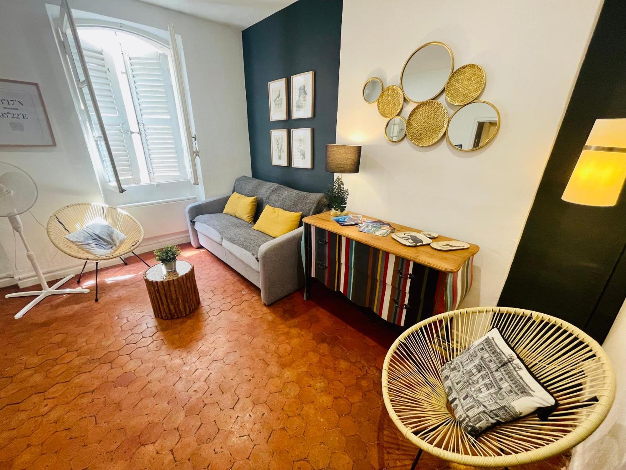 Ferienwohnung Un Petit Cocon En Plein Centre De Marseilles Exterior foto
